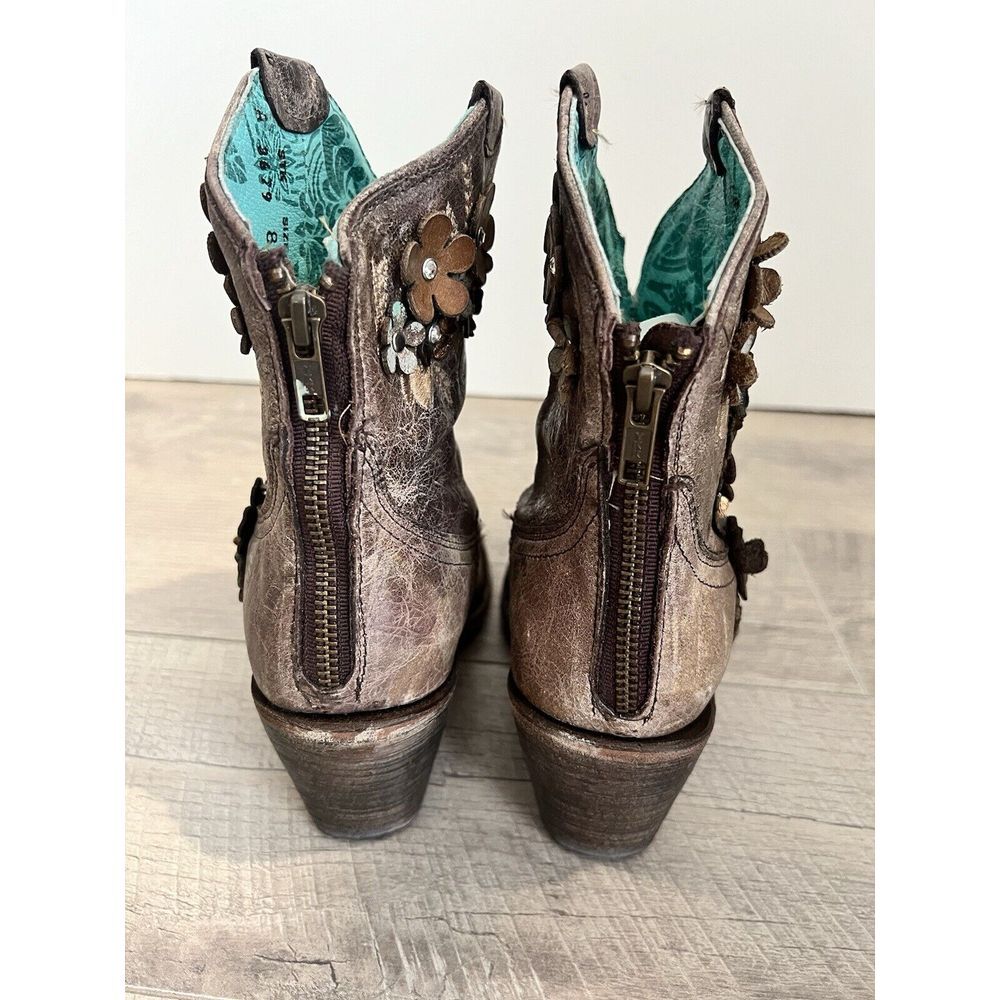 Corral Embellished Embroider Floral Flowers Western Cowboy Boot Women's size 8.5 - Picture 3 of 11